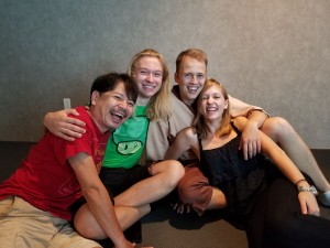 36776286_2092711720768752_8290950154610016256_n