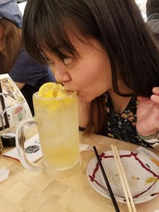 36808750_2092590317447559_2458045229865893888_n