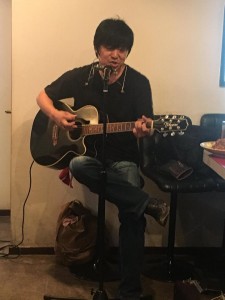 37592858_272792756827338_4354784271899033600_n